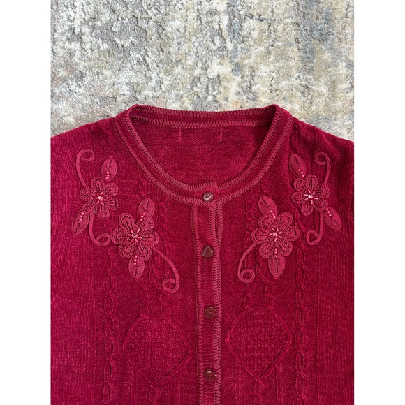 VTG Berry wine Red‎ button down embroidered burgandy floral beaded cardigan M - Picture 3 of 5